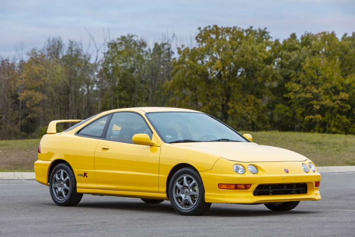 Acura Integra 3-door Type-R (Manual)